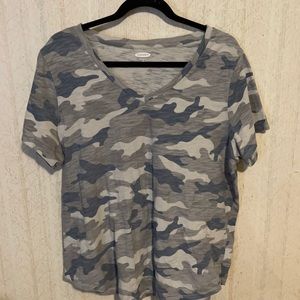 XL tall Everywhere blue and white camo shirt from Old Navy.